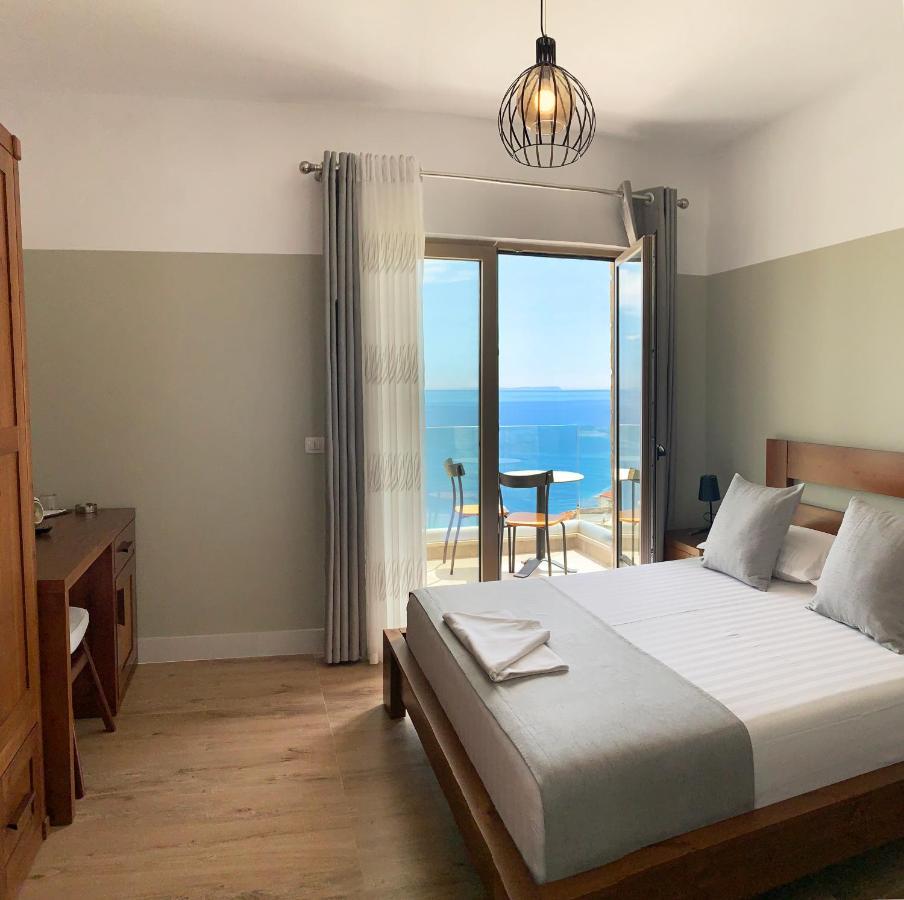 Vila 8 Hotel Himare Luaran gambar