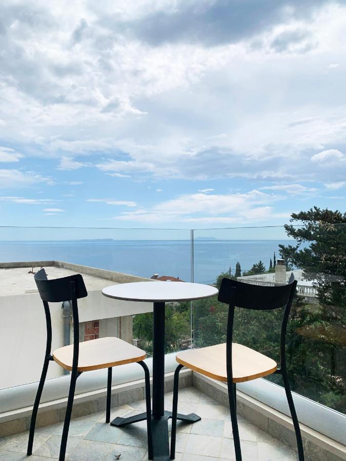 Vila 8 Hotel Himare Luaran gambar